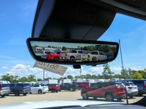 New 2026 GMC Sierra 3500 AT4 w/ AT4 Premium Plus Package AWD/4WD image 27