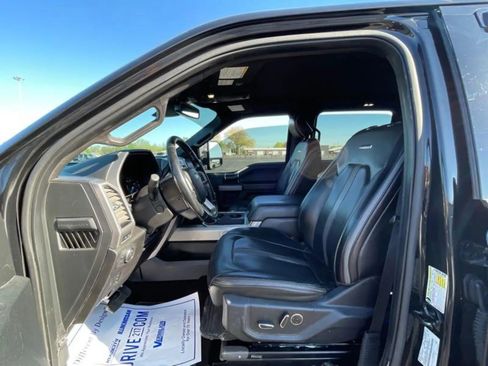 Used 2019 Ford F250 Platinum w/ Platinum Ultimate Package AWD/4WD image 2