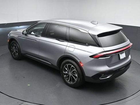 Certified 2025 Lincoln Nautilus Premier AWD/4WD image 40