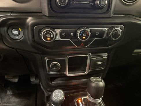 Used 2020 Jeep Wrangler Unlimited Sport AWD/4WD image 48