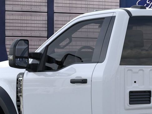 New 2026 Ford F550 2WD Regular Cab Super Duty image 20