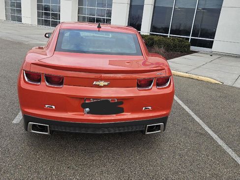 Used 2010 Chevrolet Camaro SS w/ LPO, Ground Effects Package image 13