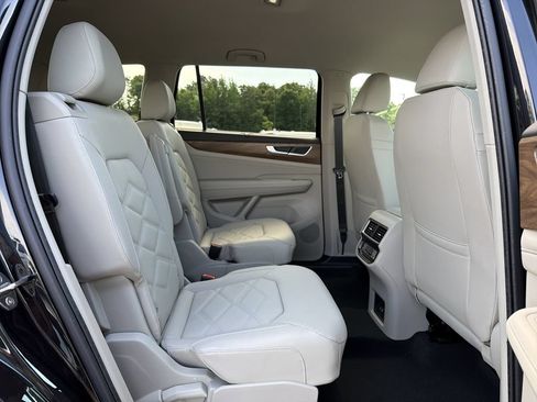 New 2026 Volkswagen Atlas SE AWD/4WD image 18