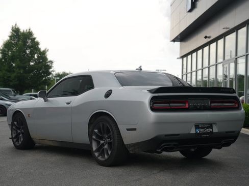 Used 2023 Dodge Challenger R/T Scat Pack RWD image 9