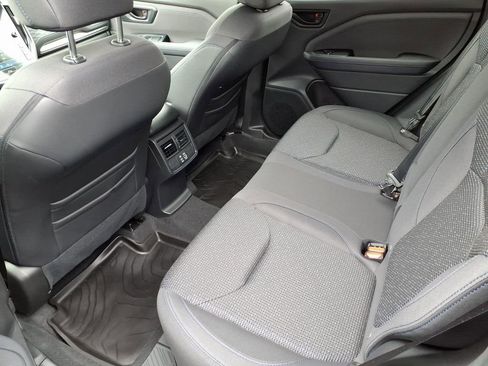 Certified 2025 Subaru Forester Premium image 7