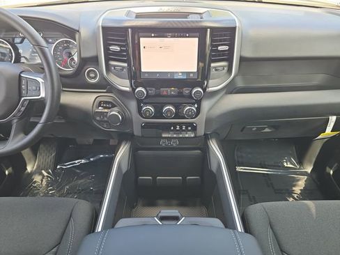 New 2026 RAM 1500 Express AWD/4WD image 11