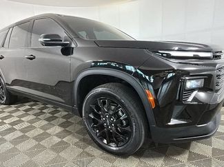 Used 2024 Chevrolet Traverse LS w/ Midnight/Sport Edition AWD/4WD video 2