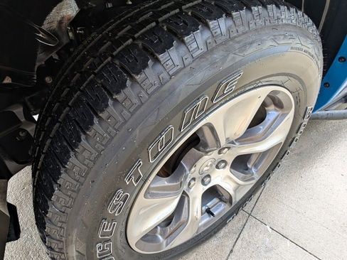 Used 2021 RAM 1500 Laramie w/ Sport Appearance Package image 47