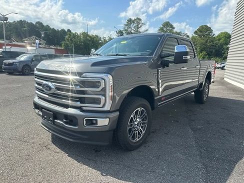 New 2026 Ford F250 Platinum w/ Platinum Plus Package AWD/4WD image 7