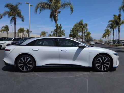 Used 2024 Lucid Air Grand Touring AWD/4WD image 11
