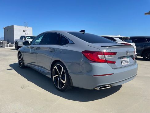 Used 2022 Honda Accord Sport image 4