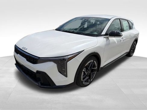 New 2026 Kia K4 EX FWD image 3