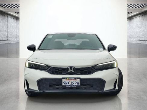Used 2025 Honda Civic Sport image 3