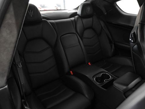 Used 2014 Maserati GranTurismo MC image 43