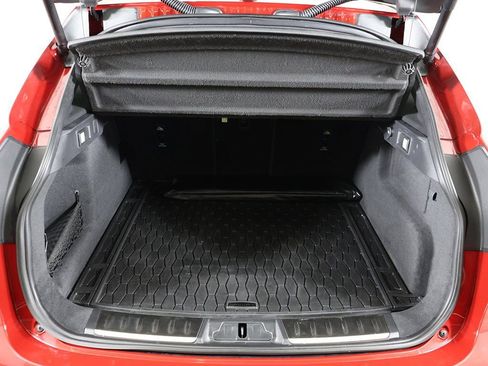 Used 2024 Jaguar F-PACE R-Dynamic S image 22