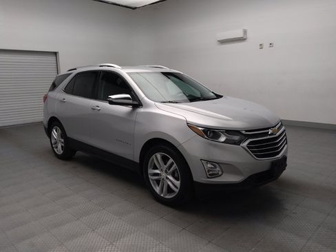 Used 2019 Chevrolet Equinox Premier image 13