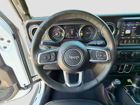 Used 2023 Jeep Wrangler Sahara w/ Cold Weather Group image 38