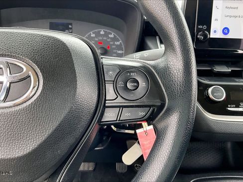 Used 2024 Toyota Corolla LE image 26