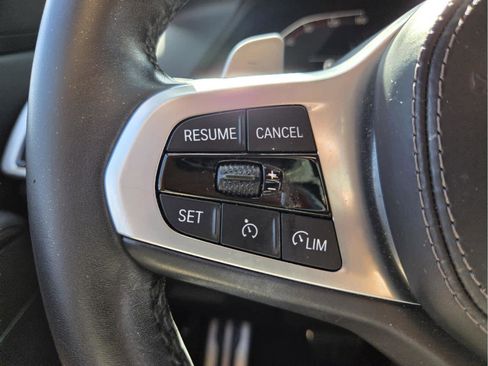 Used 2022 BMW X5 sDrive40i w/ M Sport Package RWD image 33