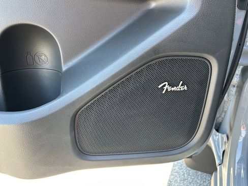 New 2025 Nissan Frontier PRO-4X w/ Pro Convenience Package image 15