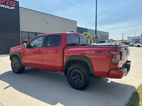 Used 2026 Nissan Frontier PRO-4X AWD/4WD image 9