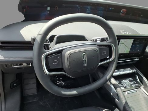 New 2026 Lincoln Nautilus Reserve w/ Jet Appearance Package AWD/4WD image 22