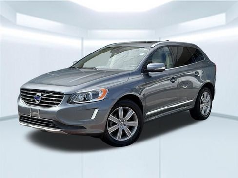 Used 2017 Volvo XC60 T5 Inscription w/ Preferred Option Package AWD/4WD image 1