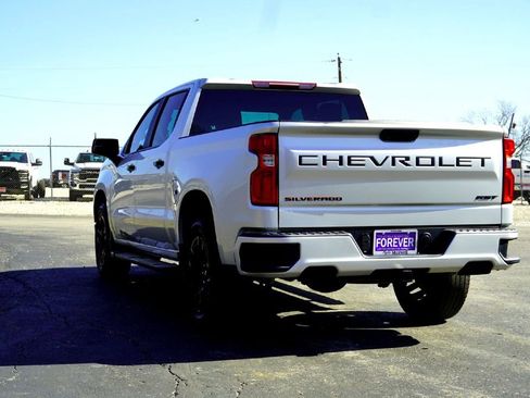 Used 2022 Chevrolet Silverado 1500 RST w/ Redline Edition image 8