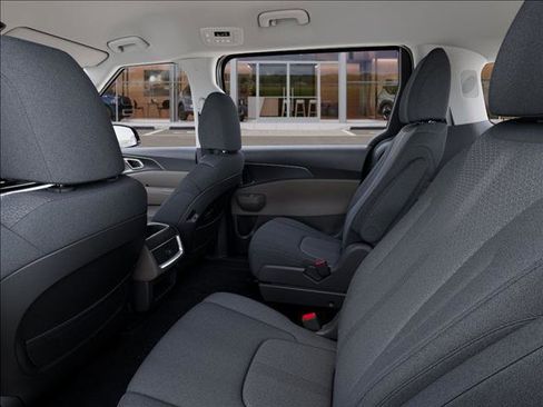 New 2026 Kia Carnival LX image 18