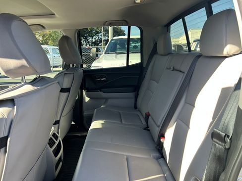 Used 2017 Honda Ridgeline RTL-E image 12
