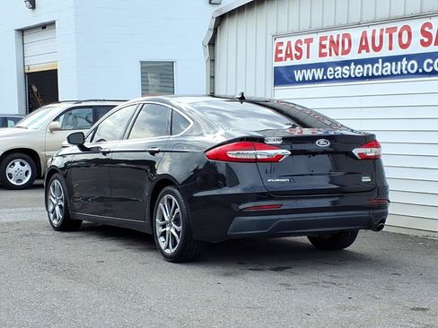 Used 2019 Ford Fusion SEL FWD image 3