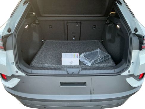 New 2026 Volkswagen ID.4 Pro S Plus image 20