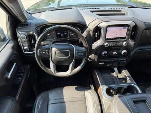 Used 2020 GMC Sierra 2500 Denali w/ Denali Ultimate Package AWD/4WD image 30