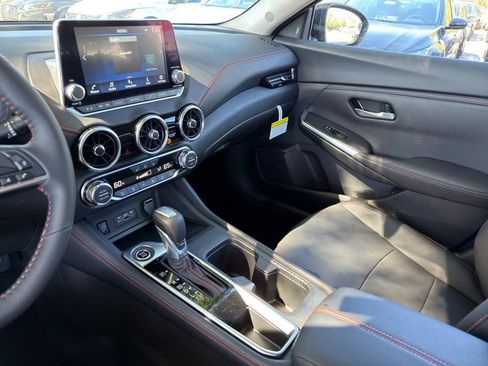 New 2025 Nissan Sentra SR image 24