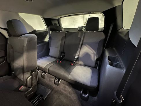 Used 2019 Chevrolet Traverse LS FWD image 19