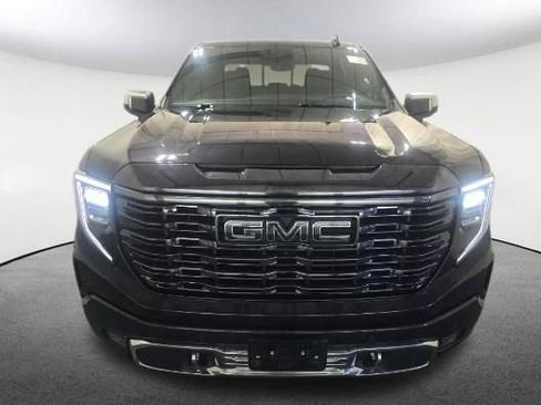 Used 2023 GMC Sierra 1500 Denali Ultimate AWD/4WD image 2