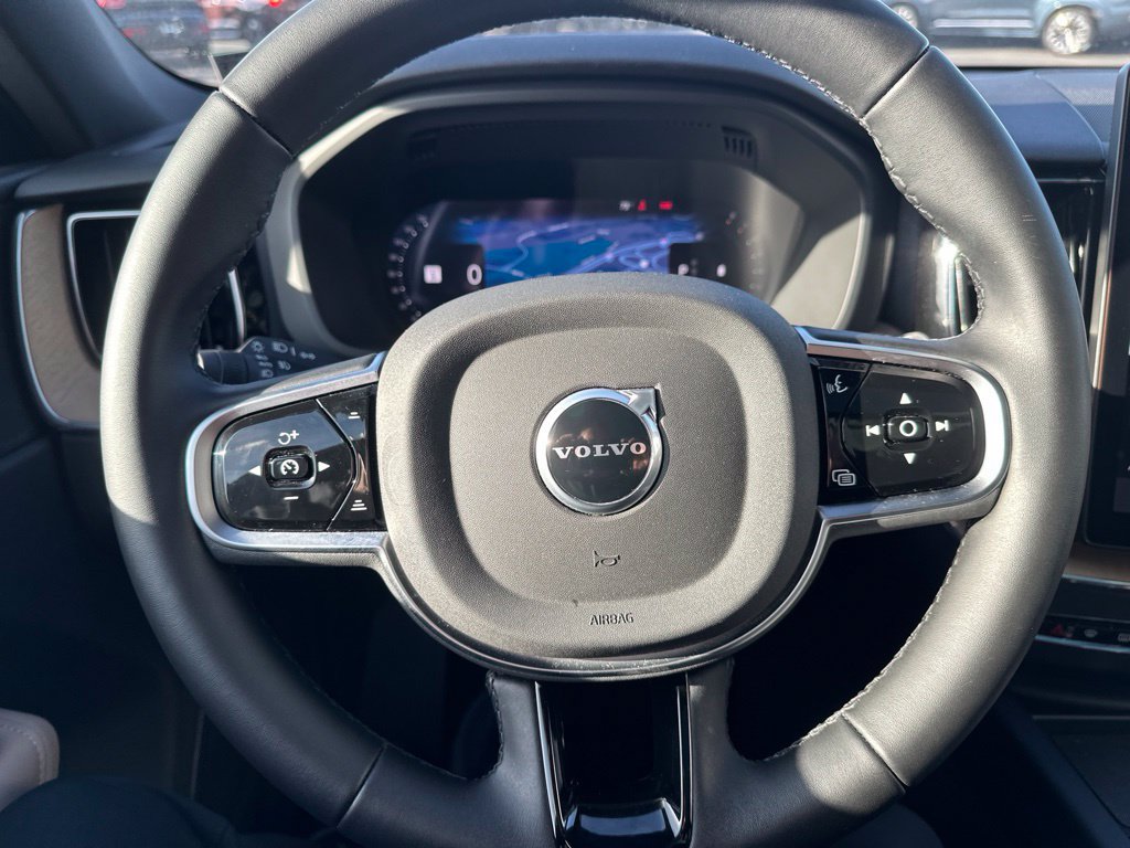 Used 2026 Volvo XC60 B5 Plus AWD/4WD image 14
