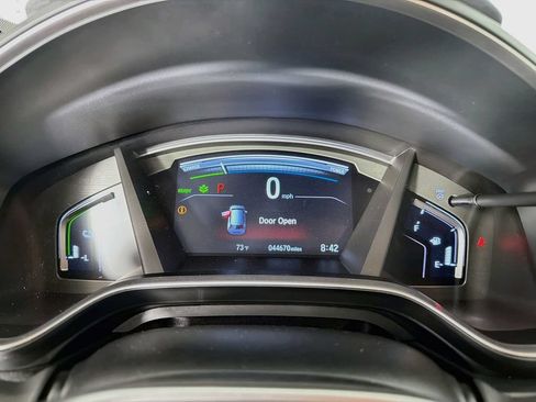 Used 2022 Honda CR-V Touring image 18