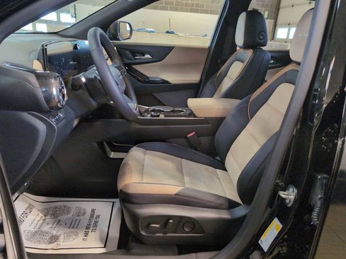 New 2026 Chevrolet Equinox ACTIV w/ Convenience Package III image 19