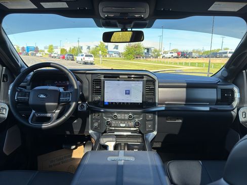 Used 2025 Ford F150 Platinum AWD/4WD image 22