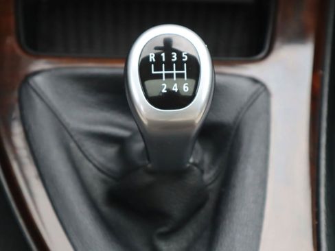 Used 2011 BMW 328i Sedan RWD image 32
