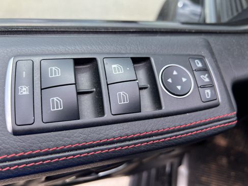 Used 2017 Mercedes-Benz G 63 AMG 4MATIC image 15