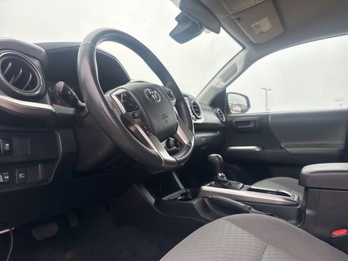 Used 2023 Toyota Tacoma SR5 image 31