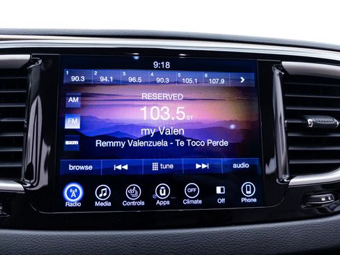 Used 2017 Chrysler Pacifica Touring-L w/ Tire & Wheel Group FWD image 20