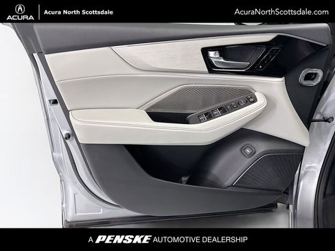 Used 2023 Acura MDX SH-AWD w/ Technology Package image 26
