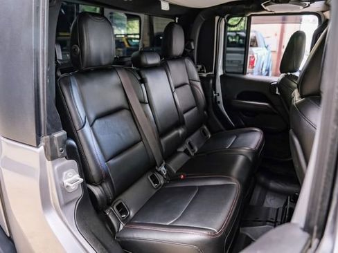 Used 2021 Jeep Gladiator Rubicon image 69