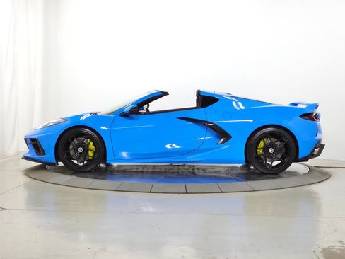 Used 2021 Chevrolet Corvette Stingray Preferred Cpe w/ Z51 Performance Package RWD image 13