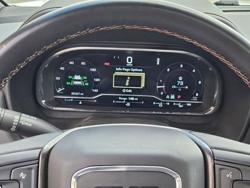 Used 2024 GMC Yukon XL AT4 w/ Technology Package AWD/4WD image 34