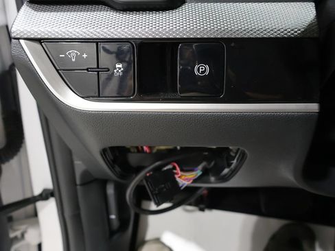 Used 2024 Kia Sportage LX AWD/4WD image 32