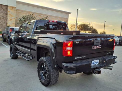 Used 2019 GMC Sierra 2500 Denali w/ Duramax Plus Package image 26